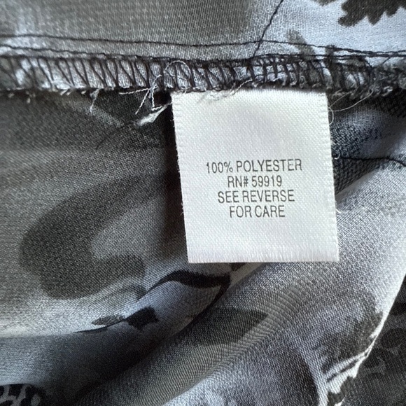 Apt. 9 Floral Blouse - Picture 4 of 4